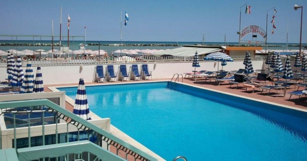 Hotel Majestic Bellaria-Igea Marina Luaran gambar